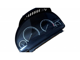 Přístrojová deska BMW 7 F01 F02 F03 F04 2010 9220801, 17388410