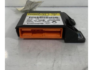 Блок подушек безопасности    Dacia Duster