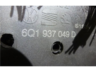 Блок предохранителей 6Q1937049D, 5WK48212D Skoda Fabia Mk1 (6Y)