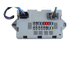 Блок предохранителей GW9314A073AB Jaguar XJ X351