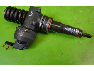 Vstřikovač 038130073AJ Audi A3 S3 8L pro naftový motor 1.9