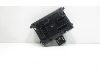 Блок комфорта 8201054128   Renault Clio III   