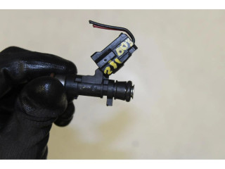 Vstřikovač Nissan Micra pro benzínový motor 1.4 CR12