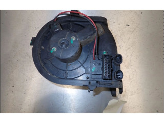 Вентилятор печки    7701050899   Renault Clio II