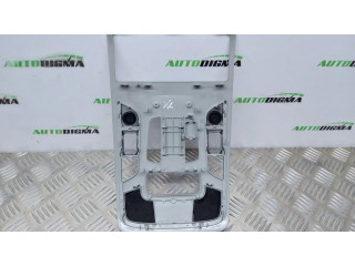 Фонарь освещения передних мест