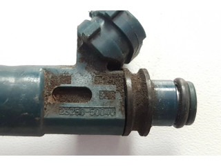 Vstřikovač 2325050040 Toyota Land Cruiser (J100)