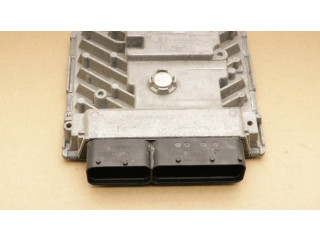 Блок управления двигателя 04E907425B, 5WA2000101 Volkswagen Touran II