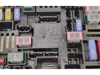 Pojistková skříňka 68312776AC Ram 1500 2020