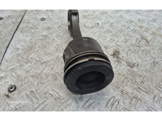 Поршень с шатуном 19N4, 897 Mitsubishi Outlander