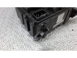 Pojistková skříňka 911102E000 Hyundai Tucson JM 2004