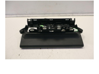 Дисплей 9841452080 Peugeot 2008 II