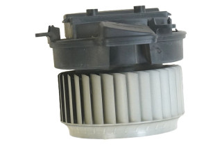 Вентилятор печки    4H1820021B   Audi A6 C7