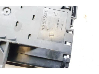 Pojistková skříňka 4l0937555a Audi Q7 4L 2006