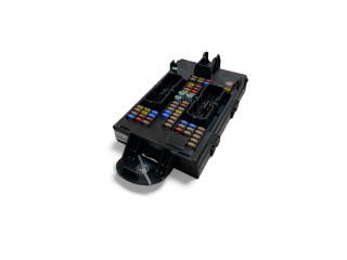 Блок предохранителей 31682732   Volvo XC90    