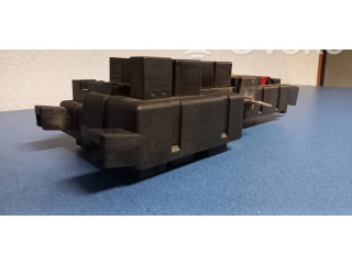 Блок предохранителей  518323324   Volvo V70    