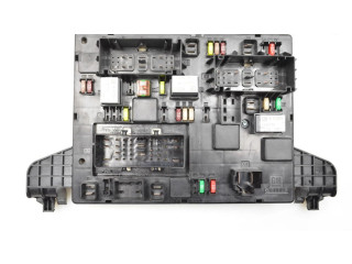 Pojistková skříňka 13368653 Opel Zafira C 2013