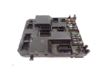 Pojistková skříňka 9651196980, 9651197680 Peugeot 307 2003