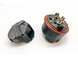 Блок предохранителей  A2305450203, A2305400169   Mercedes-Benz SL R230    