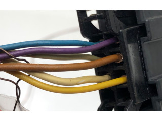 Зеркало электрическое        Skoda Fabia Mk3 (NJ)  2015 - 2021 года   