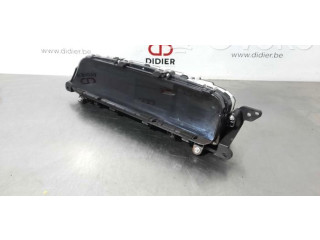 Přístrojová deska Toyota Prius c 2015 83847F50