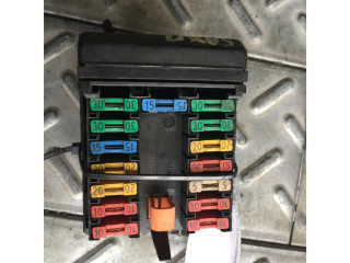 Pojistková skříňka Citroen Saxo 2000