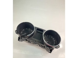 Панель приборов 5L0920840S1QB   Skoda Yeti (5L)       