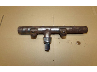 Топливная рампа 8200701690   Renault Clio III  