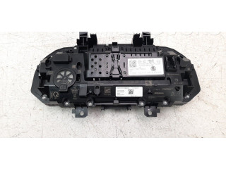 Панель приборов 654920790E Skoda Scala