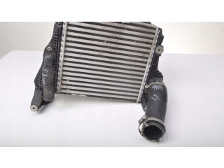 Интеркулер 95B145804B PRAWA Porsche Macan