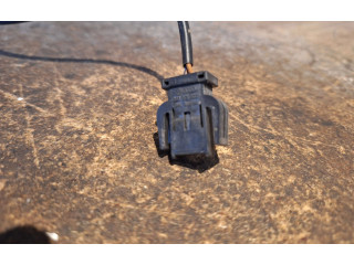 Zámek zadních dveří 827505 Audi A8 S8 D2 4D 1998