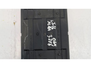 Блок предохранителей A1649004101, A1645456716 Mercedes-Benz ML W164