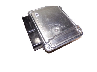 Řídící jednotka 03G906021PD, 03G906021CG Volkswagen Caddy 2010