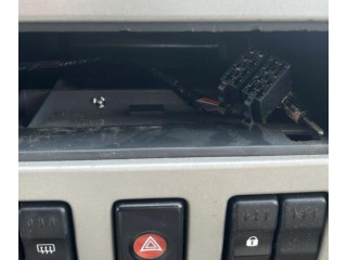 Зеркало электрическое Dacia Logan I 2004 - 2012 года