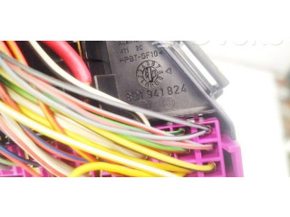 Блок предохранителей 8D1941824, 8D1941824 Audi A6 S6 C5 4B