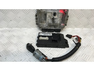 Комплект блоков управления P8200584665, 8200311550   Renault Master II