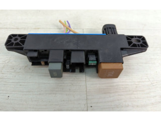 Турбина Ящик предохранителей (комплект) Citroen C5 X 9830004880, 10105