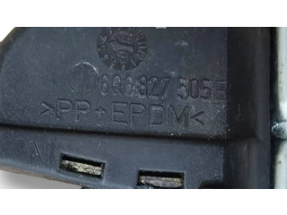 Zámek zadních dveří 6Q6827505E Volkswagen Polo IV 9N3 2008