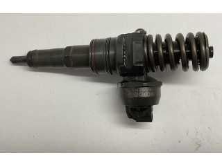 Форсунка 038130073AR    Audi A3 S3 8L   