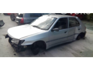 Ручка стеклоочистителей 623983 Peugeot 306