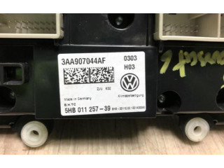 Блок управления климат-контролем    Volkswagen PASSAT B7