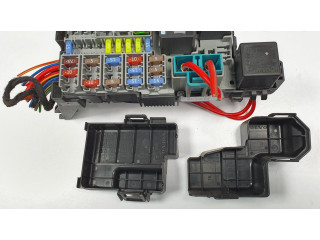 Блок предохранителей  30659288   Volvo V70    