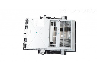 Дисплей 104500603C Tesla Model S