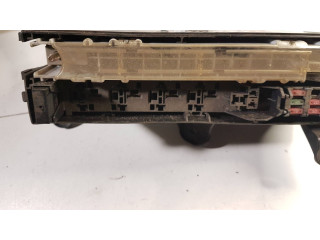   Pojistková skříňka 8266230610   Lexus GS 300 350 430 450H 2010