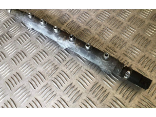 Топливная рампа 8658252, 001669 Volvo XC90