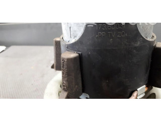 Вентилятор печки    17360031   Opel Meriva A