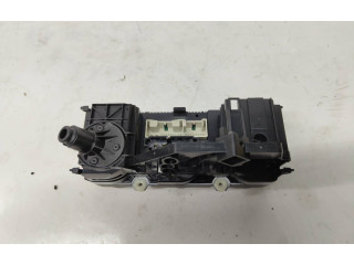 Блок управления климат-контролем 537011CF, 74730900   Volkswagen Jetta V