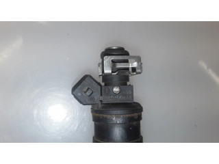 Vstřikovač 0280150441, 077133551G Audi A8 S8 D2 4D pro benzínový motor 4.2