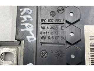 Блок предохранителей 6R0937550A Skoda Rapid (NH)