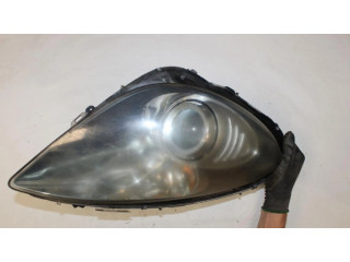 Передняя фара  