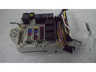 Блок предохранителей Mitsubishi Lancer